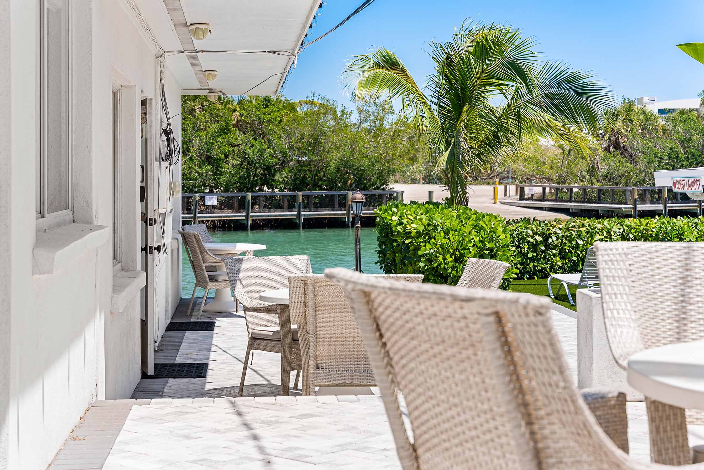 Modern Bayside Studio w/ Terrace